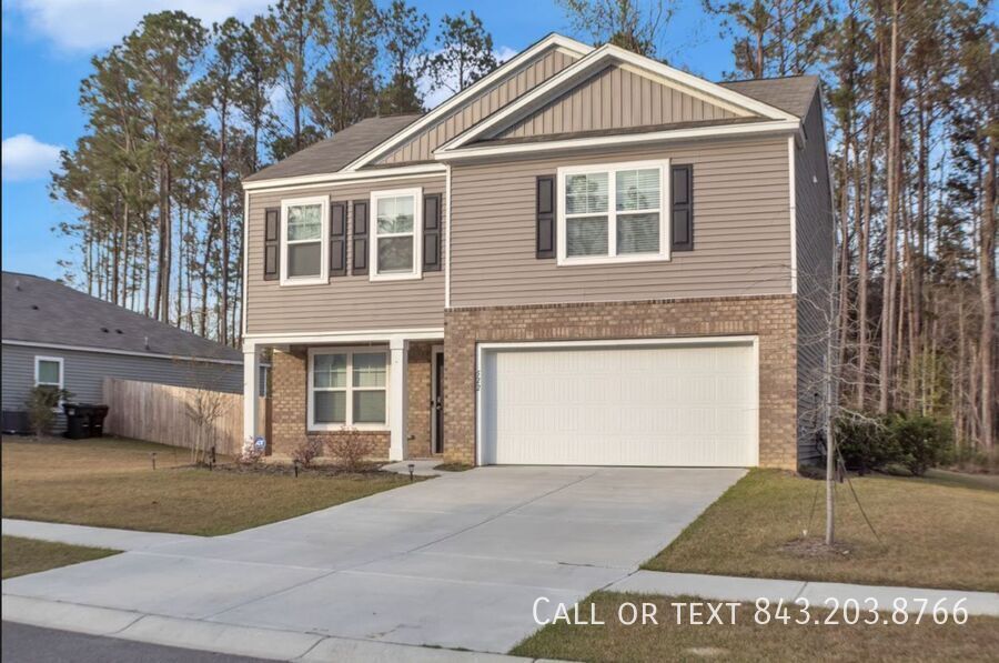 522 Shady Maple St in Moncks Corner, SC - Building Photo