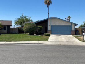 4409 Adidas Ave in Bakersfield, CA - Building Photo