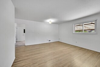 1790 S Upham St in Lakewood, CO - Building Photo - Building Photo