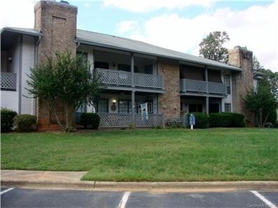 5868 Harris Grove Ln in Charlotte, NC - Foto de edificio - Building Photo