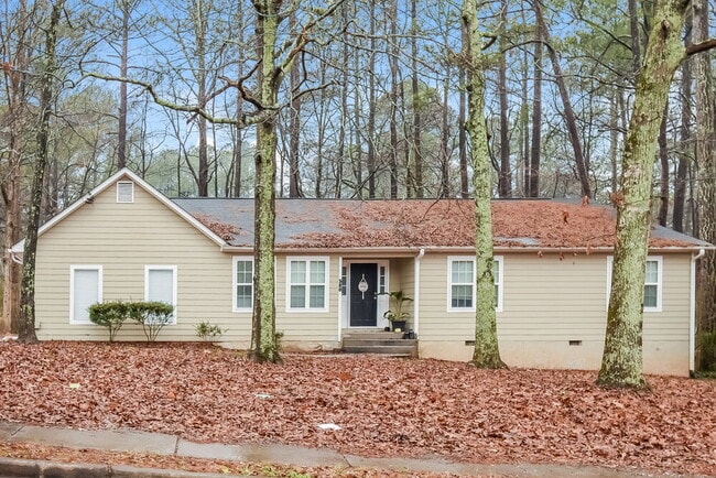 520 Gregory Manor Dr SW