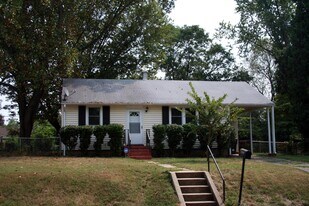 3309 Montclair Rd in Richmond, VA - Building Photo