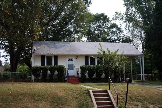 property at 3309 Montclair Rd