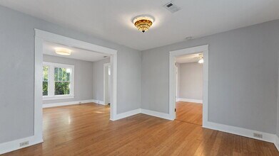 32 M.L.K. Jr Blvd in Fayetteville, AR - Building Photo - Building Photo