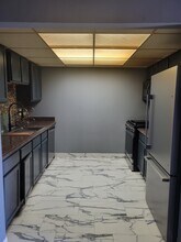 258 E Bailey Rd, Unit L in Naperville, IL - Foto de edificio - Building Photo