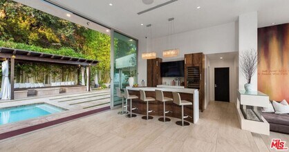 2766 Ellison Dr in Beverly Hills, CA - Building Photo - Building Photo