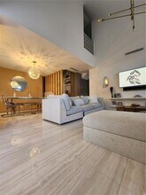 21216 Harbor Way in Aventura, FL - Building Photo - Building Photo