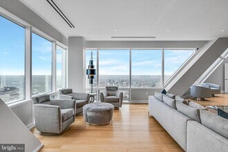 50 S 16th St in Philadelphia, PA - Foto de edificio - Building Photo