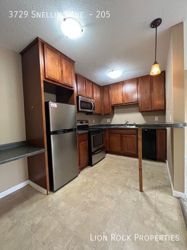 property at 3729 Snelling Ave