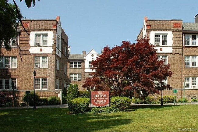 property at 83 N Broadway