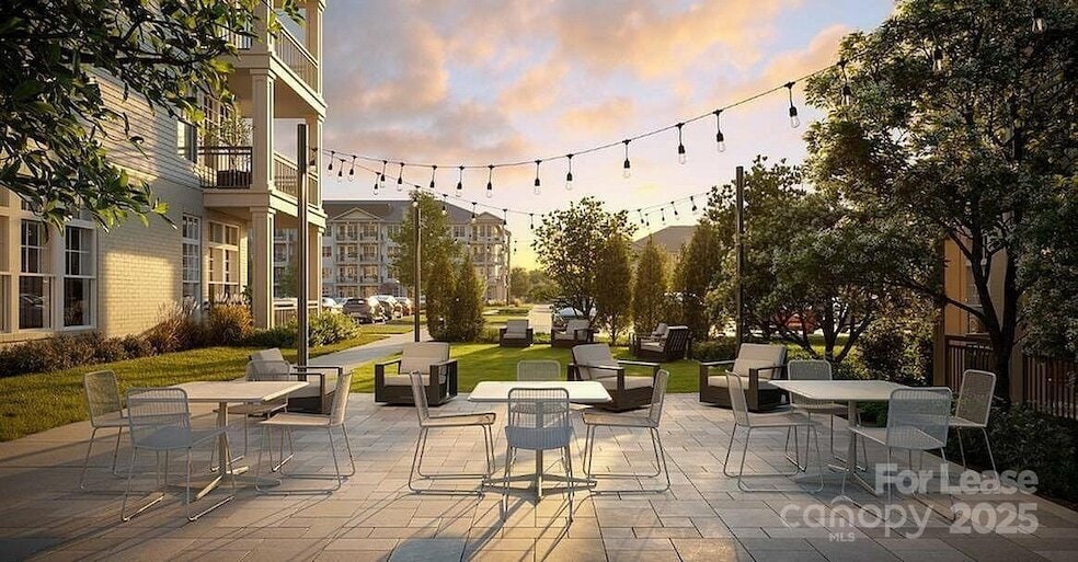 10500 Midway Pk Dr, Unit B3 in Charlotte, NC - Building Photo