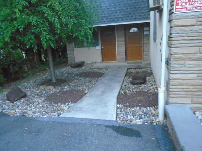 property at 3405 Sullivan Trl