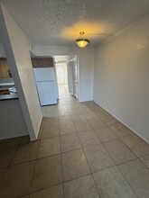 3810 N Maryvale Pky, Unit #2057 in Phoenix, AZ - Building Photo - Building Photo