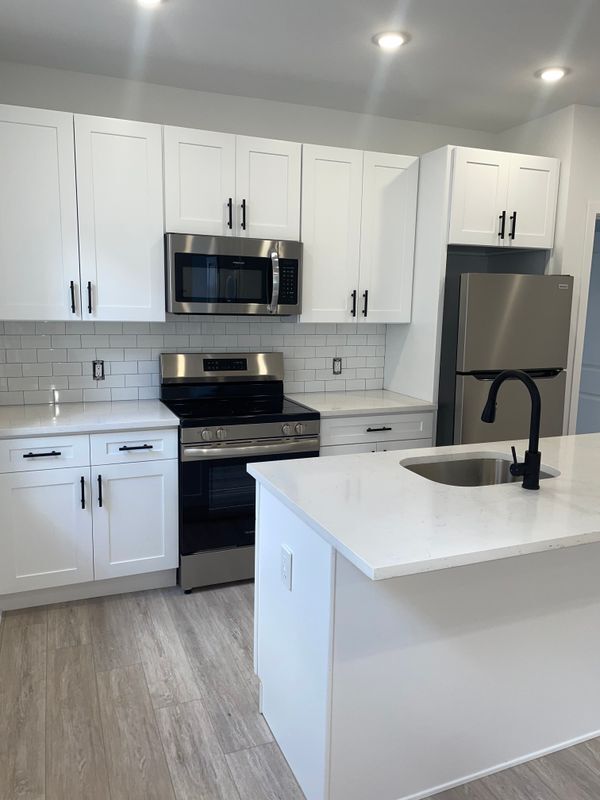 property at 5923 Haverford Ave