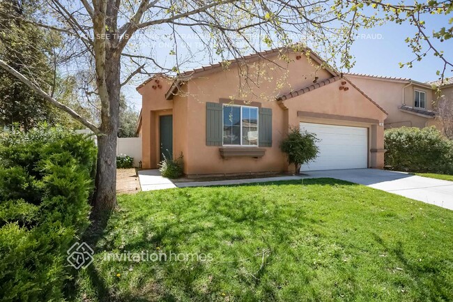 655 Cedar View Dr in Beaumont, CA - Building Photo - Building Photo