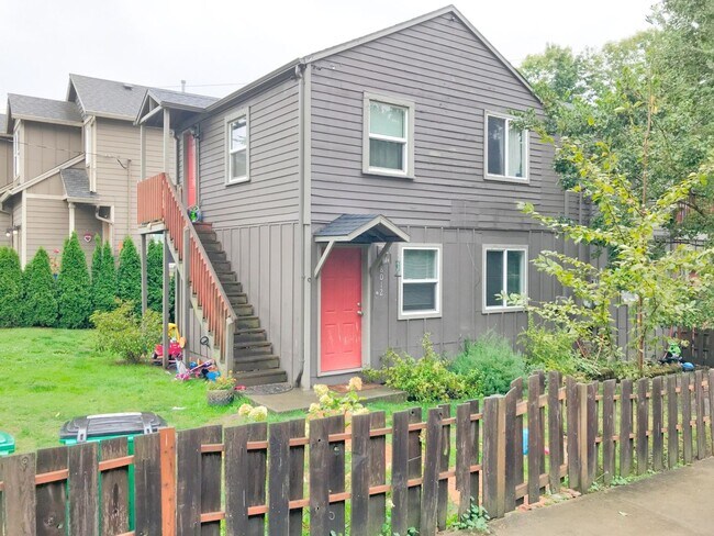 1844 SW Evans St in Portland, OR - Building Photo - Building Photo