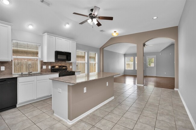 28234 Sweet Oak Ln in Katy, TX - Building Photo - Building Photo