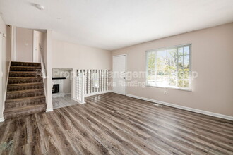 4922 Dunlap Rd in Columbus, OH - Building Photo - Building Photo