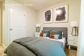 250 Chittenden Ave-Unit -412 in Columbus, OH - Building Photo - Building Photo