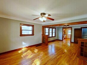 334 S Albert St in St. Paul, MN - Building Photo - Building Photo