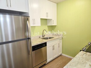 1800 Kaioo Dr in Honolulu, HI - Building Photo - Building Photo