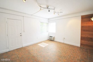8144 Harding Ave in Miami Beach, FL - Building Photo - Building Photo