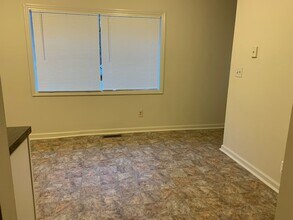 562 Granite St in Raleigh, NC - Building Photo - Building Photo