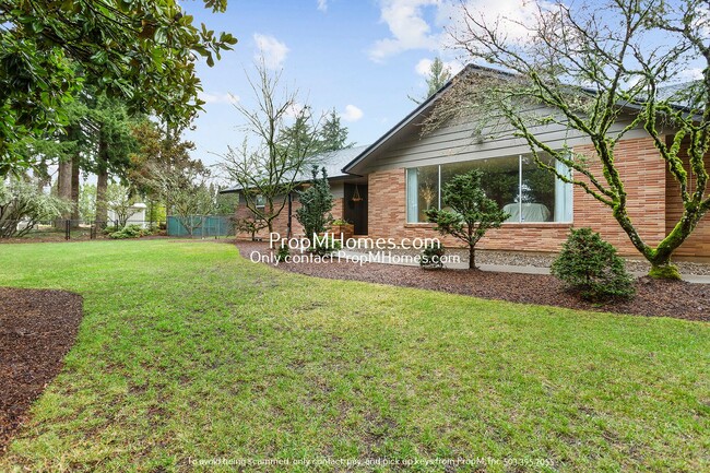 property at 11740 SE Orient Dr