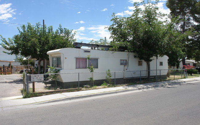 106 S Pendell Rd in El Paso, TX - Building Photo - Building Photo