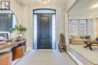 2336 Edward Leaver Trl in Oakville, ON - Building Photo - Building Photo