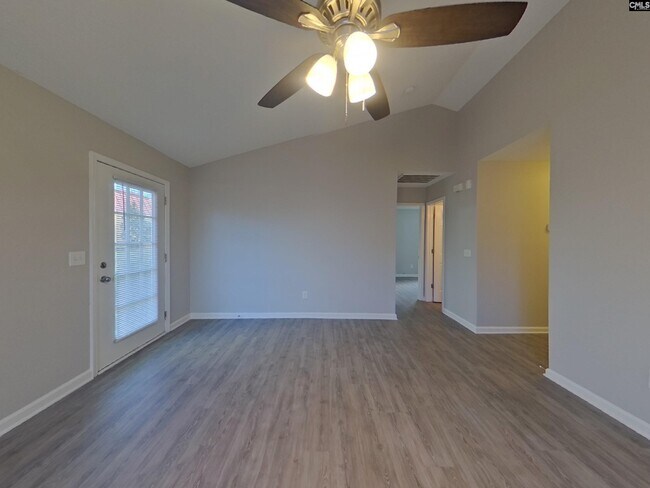 255 Legend Oaks Dr in Columbia, SC - Building Photo - Building Photo