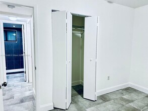 501 NW 30th St in Miami, FL - Building Photo - Building Photo