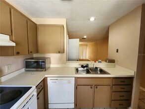 6288 SW 8th Pl in Gainesville, FL - Building Photo - Building Photo