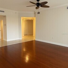 5264 Bouchard Cir in Sarasota, FL - Building Photo - Building Photo