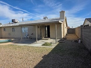 4852 N 81st Dr in Phoenix, AZ - Building Photo - Building Photo