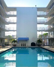 1545 Euclid Ave in Miami Beach, FL - Building Photo - Building Photo