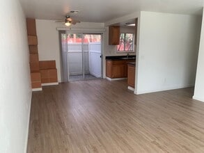 2140 Woolner Ave in Fairfield, CA - Building Photo - Building Photo