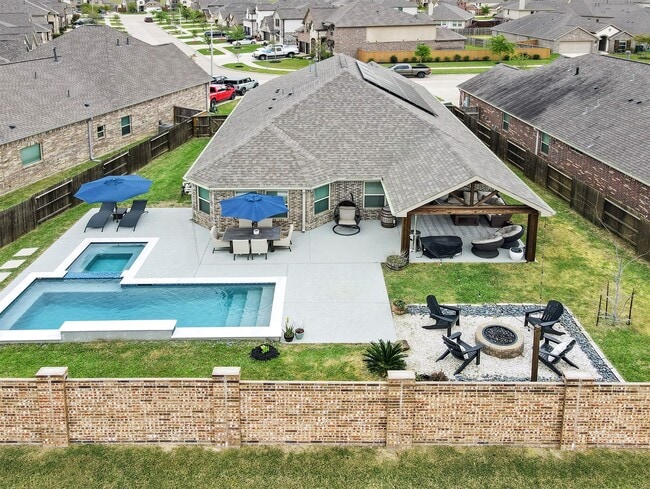 property at 3037 Broadhaven Dr