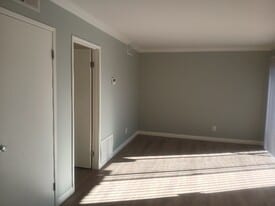 27273 Camp Plenty Rd in Santa Clarita, CA - Building Photo