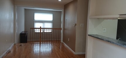 14753 Wycombe St in Centreville, VA - Building Photo - Building Photo