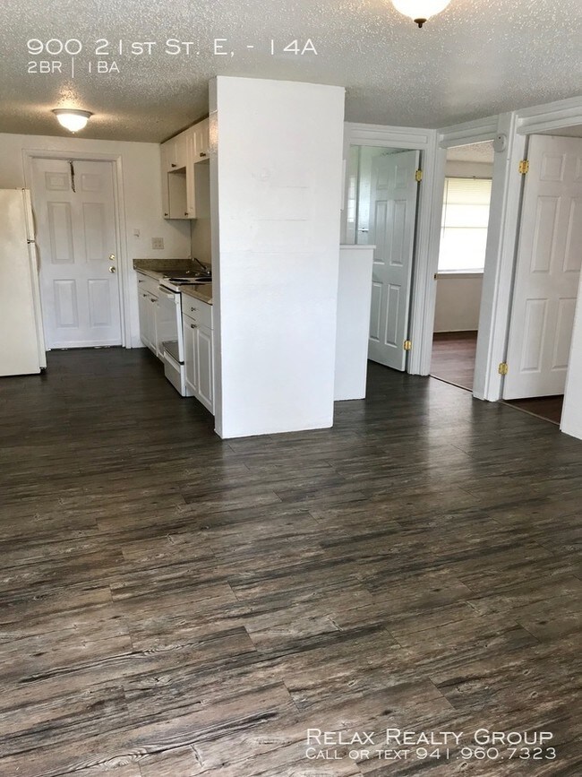 900 21st St E-Unit -14A in Palmetto, FL - Building Photo - Building Photo