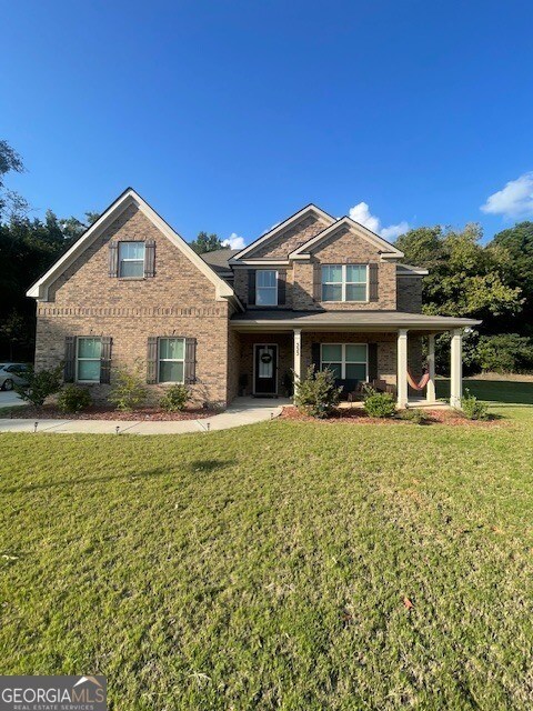 333 Olympian Dr in Ellenwood, GA - Building Photo