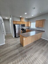 10000 Utahna Rd in Garden City, ID - Building Photo - Building Photo