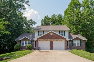 5324-5326-5326 Godas Cir in Columbia, MO - Building Photo