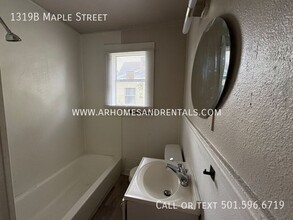 1319 Maple St in North Little Rock, AR - Building Photo - Building Photo