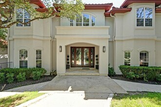 405 Barrett Ln in Austin, TX - Building Photo - Building Photo