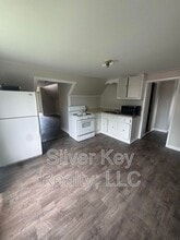 706 Washington Ave in Etowah, TN - Building Photo - Building Photo