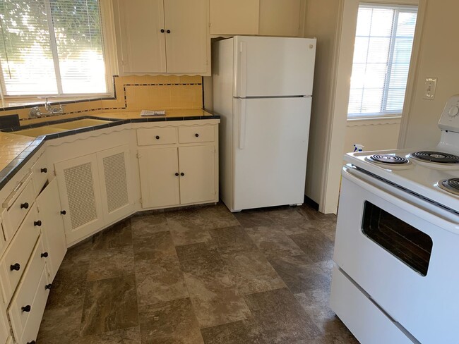 1330 H St in Marysville, CA - Building Photo - Building Photo