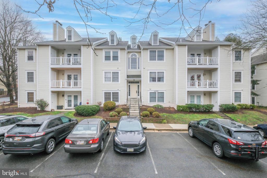 12200 Eagles Nest Ct in Germantown, MD - Building Photo