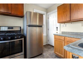 203 Annapolis St W, Unit 1 in West St. Paul, MN - Building Photo - Building Photo
